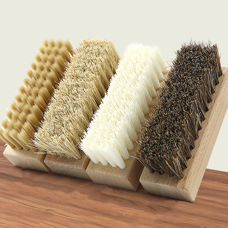 Sneaker Cleaner - Щетка с щетиной из свиной щетины